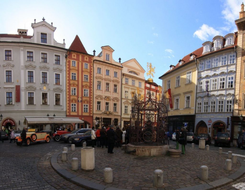 Praga-Malé Namesti